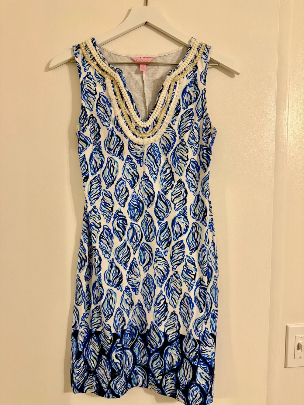 Lilly Pulitzer Blue and White Sleeveless V-Neck Shift Dress